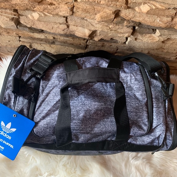 Adidas originals Santiago duffel bag grey black - Picture 7 of 12